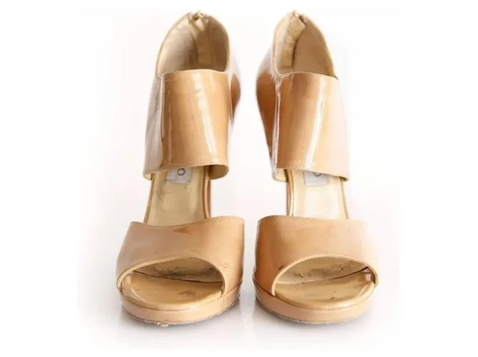 Jimmy Choo, sandalias de charol color hígado en talla 40. Castaño 